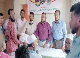 বন্যা দূর্গতদের মাঝে খাদ্য সহায়তা বিতরণ করলো মার্কেন্টাইল ইসলামী লাইফ bankbima.net